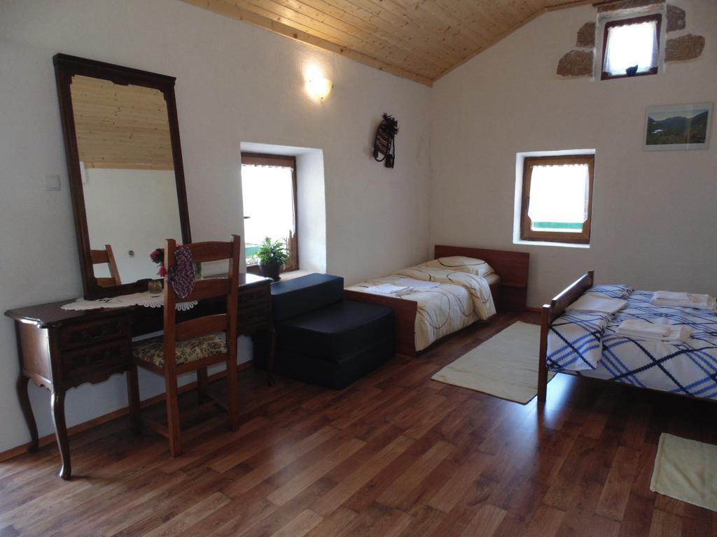 Holiday Home Paklenica Starigrad Paklenica Luaran gambar