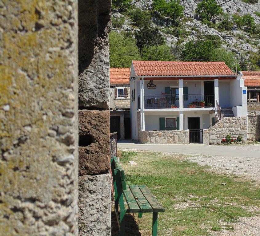 Holiday Home Paklenica Starigrad Paklenica Luaran gambar